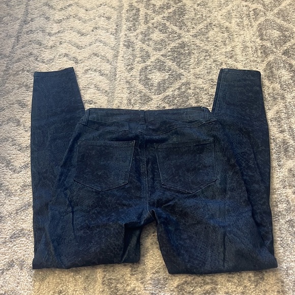 High Rise Snakeskin Print Skinny Jeans - Picture 4 of 5